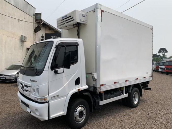 MERCEDES BENZ ACCELO 12/12