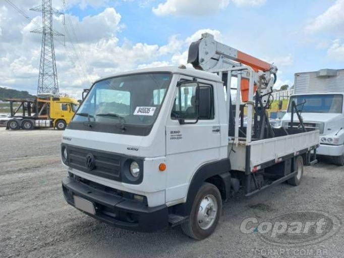 VOLKSWAGEN DELIVERY 8-160 14/14