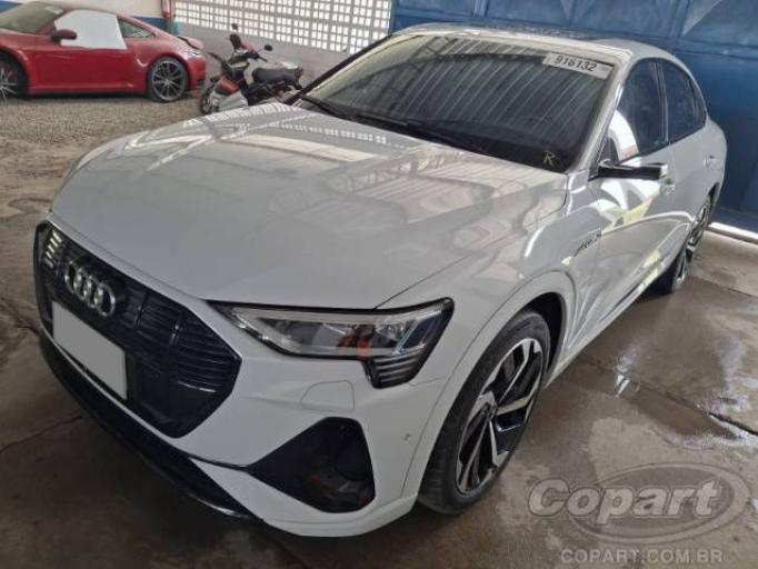AUDI E-TRON SPORTBACK 21/21